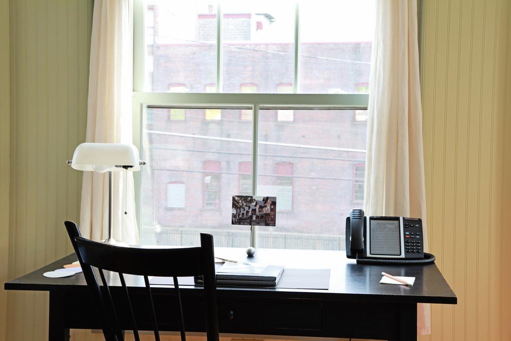 The Porches Inn At Mass Moca ノースアダムズ エクステリア 写真