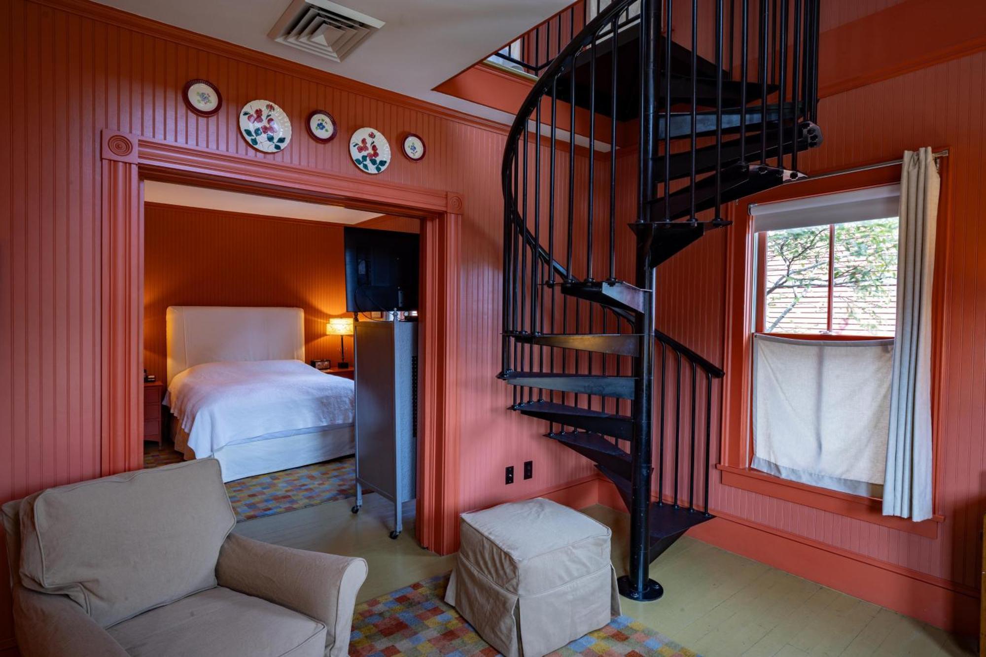 The Porches Inn At Mass Moca ノースアダムズ エクステリア 写真