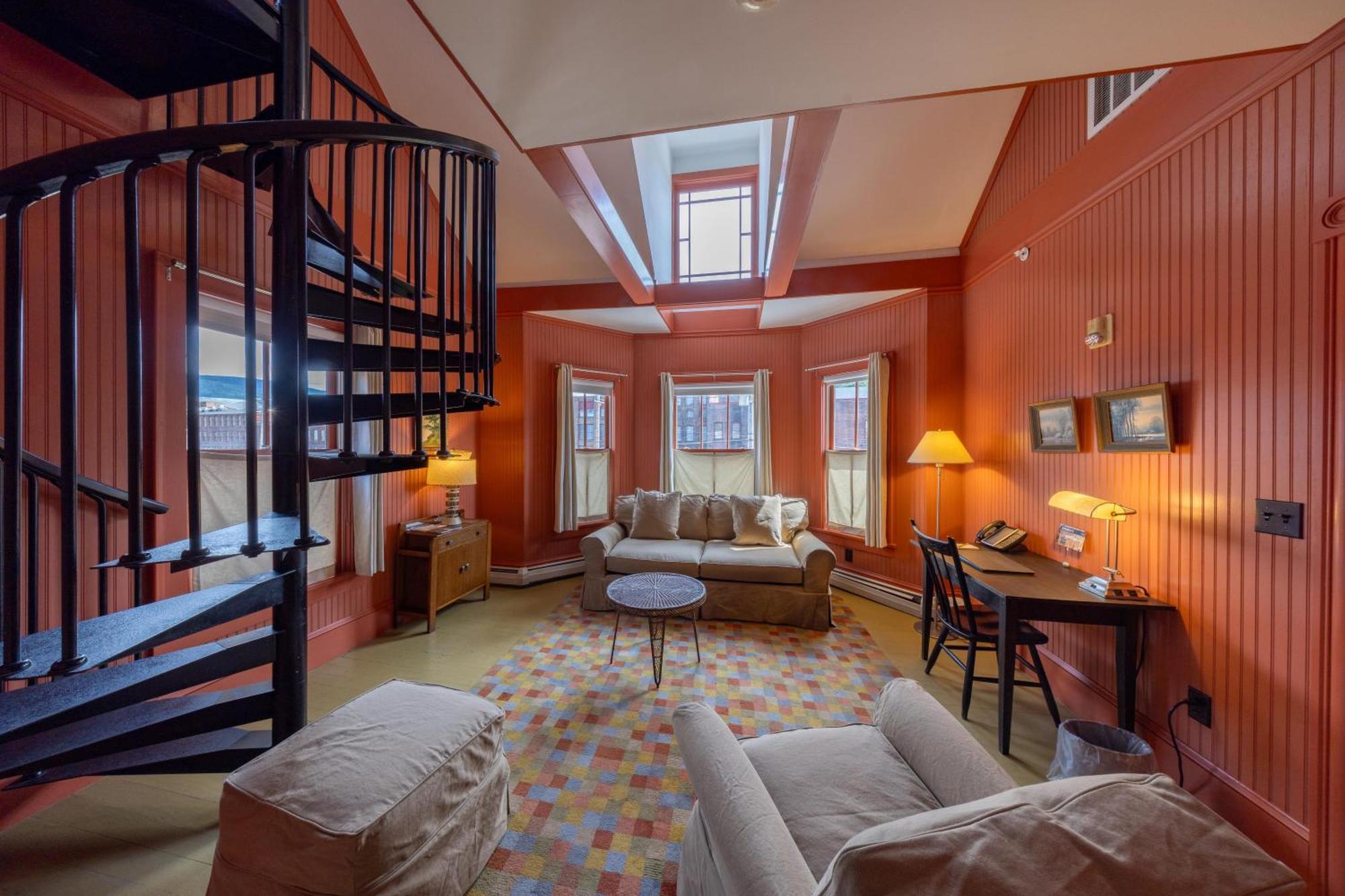 The Porches Inn At Mass Moca ノースアダムズ エクステリア 写真
